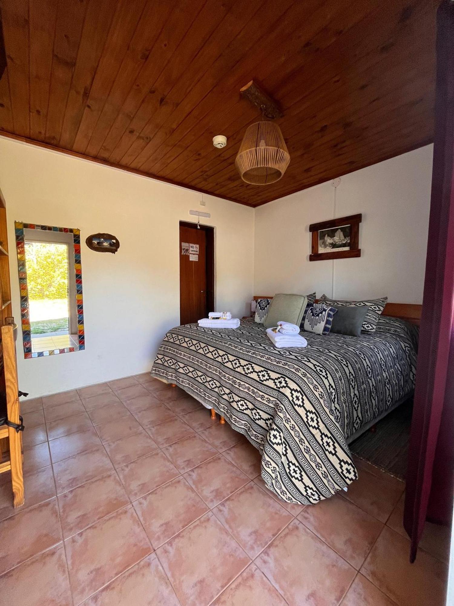 Hosteria Thiamalu El Chalten Luaran gambar